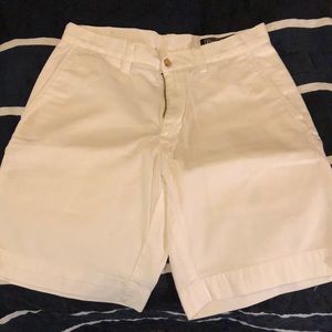 Men’s White Polo Classic short